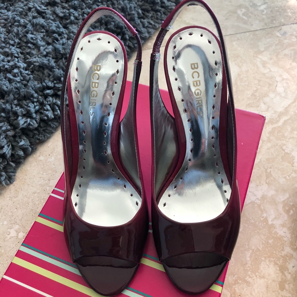 Bcbg peep toe heels